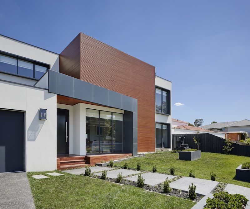 Real Estates